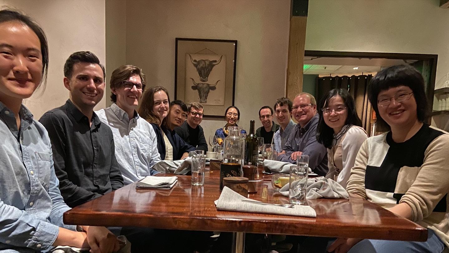 group_dinner_agu2