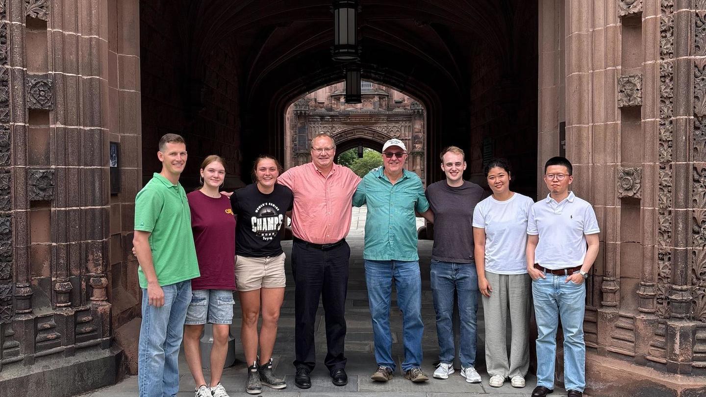 Picture of Zondlo group members. Left: Eric Savini, Sasha Gor, Angelina DiPaola, Mark Zondlo, Lars Wendt, Ryan Boyd, Yun Choi, Yunpo Li.