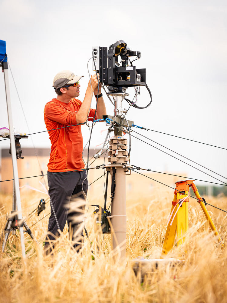 Vlad setting up a tower for NitroNet