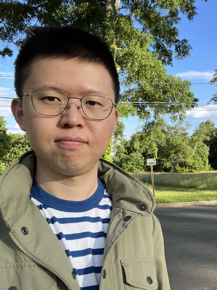 Profile photo of Yunpo Li